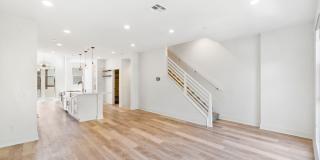 Gorgeous 4 Story Townhome Available in the Highly Desired 17 West Community! Gallery 23