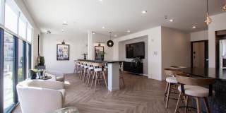 The Earl Apartments and Twin Homes Gallery 17