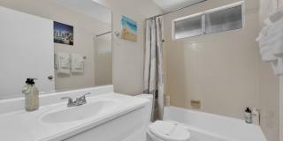 Family-Friendly House with Pool and Spacious room Gallery 28