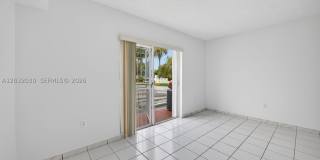 800 SW 104th Ct Gallery 8