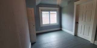 Charming 4-Bedroom Property in Prime Location Gallery 20