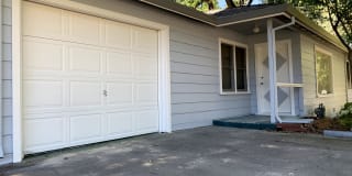 211 Brand Road Gallery 1