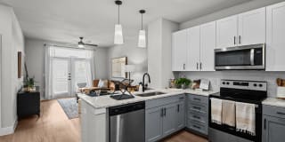 Lenox Grand Gallery 1