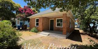 2718 Brown Avenue Gallery 1