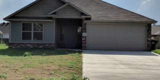 Check out this home in Russellville, AR Gallery 1