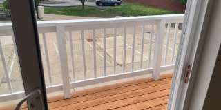 Beautiful 2 Bed, 1.5 Bath Townhome on the Edge of the Desirable Hill Neighborhood Available for Rent Gallery 24