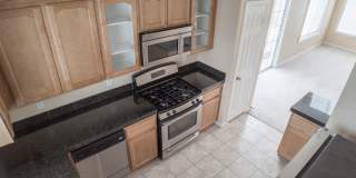 3 BEDROOM, 3 BATHROOM, 2 CAR GARAGE, COMMUNITY POOL & SPA Gallery 7