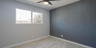 7055 E Willetta Street Gallery 26