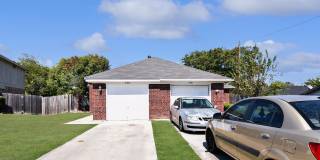 2303 Wales Cir Gallery 1