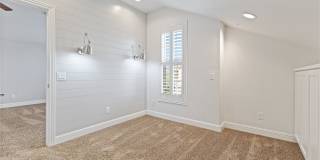 327 Carlisle Crossing Street Gallery 42