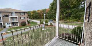385 Huse Road Gallery 41