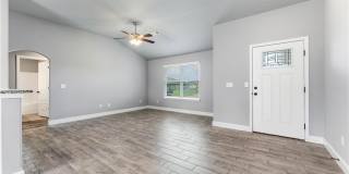 200 Post Oak Ave Gallery 2