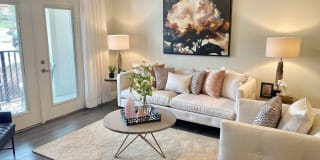 The Peak at Nichols Plaza Gallery 4