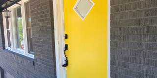 3 Bedroom Brick Ranch on Basement/5 Min Drive to Downtown Atlanta Gallery 5