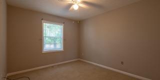 Chinook Street Townhome Gallery 12