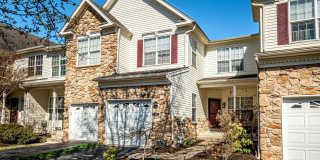 227 BIRCHWOOD Drive Gallery 1