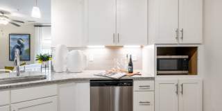Alloro at University Groves - Senior Housing Gallery 7