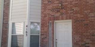 Townhouse near Medical Center in Gated Community Gallery 1
