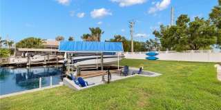 102 SE 40th Street Gallery 24