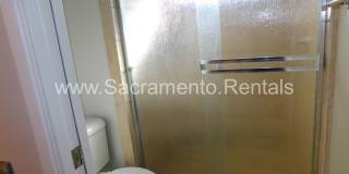 Wonderful Sierra Oaks 3bd/2ba Duplex with 2 Car Garage Gallery 31