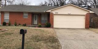 3 bedrooms, 2 baths with a 2 car garage for rent near NE 10th between Midwest Blvd and Douglas Blvd in Midwest City! Gallery 1
