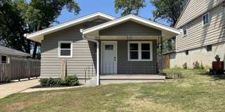 Three bed, one and a half bath home for rent Gallery 1