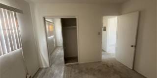 1435 West 105th Street Gallery 1