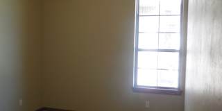 Fully Furnished Three Bedroom, Two Bathroom in the Enclave!!! Gallery 6