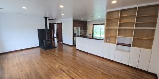Beautifully designed 2BD/1BA home located near Henderson Center! Gallery 7