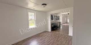 Updated 6 Bedroom Home! Gallery 26