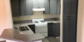 1200 N Mansfield Ave Gallery 6