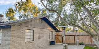 1428 S Oakley Place Gallery 26