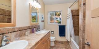 Fully Furnished Vacation Rental on the Mesa with Ocean Views! (Available 6/5/26- 11/30/26) Gallery 20