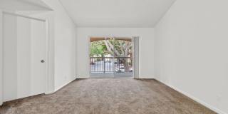 Palm Springs Apartments Gallery 9