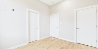 1120 S Washington Street Gallery 38