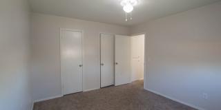 MORE SPACE. MORE CONVENIENCE. A GREAT CENTRAL MOORE LOCATION. Gallery 28