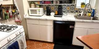 993 Memorial Dr Gallery 18