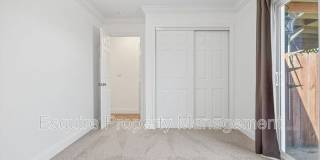 1218 N. OLIVE ST Gallery 12