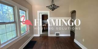 Charming 2 Bedroom, 1 Bath Home – Refinished Hardwood Floors, Detached Garage & More! Gallery 15