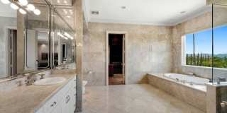 18047 Karen Dr Gallery 23