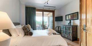 Stylish Boulder Retreat | Pearl Street w/ Views Gallery 23
