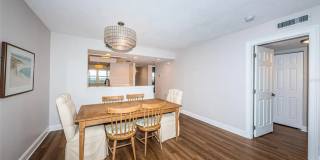 Charming 2BR Condo in Saint Petersburg Gallery 5