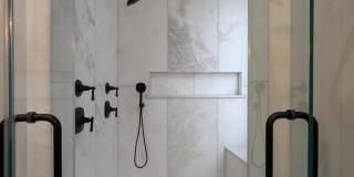 2150 W Monroe Street Gallery 64