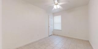 ALL TILE DUPLEX IN NOLANVILLE!!! Gallery 20