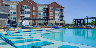 Clear Creek Crossing Apartments Gallery 6