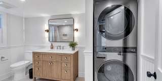 226 Sylvania Avenue Gallery 17