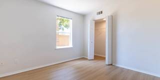 Artisan Square Gallery 15