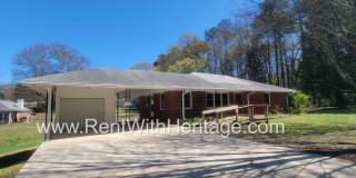 GRAMPA'S BUNGELOW - AWESOME BRICK RANCH WITH FULL UNFINISHED BASEMENT / GREAT LOCATION Gallery 1
