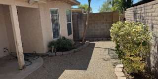 2 bedroom townhome in Phoenix Gallery 20