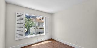 18 Glen Cove Gallery 10